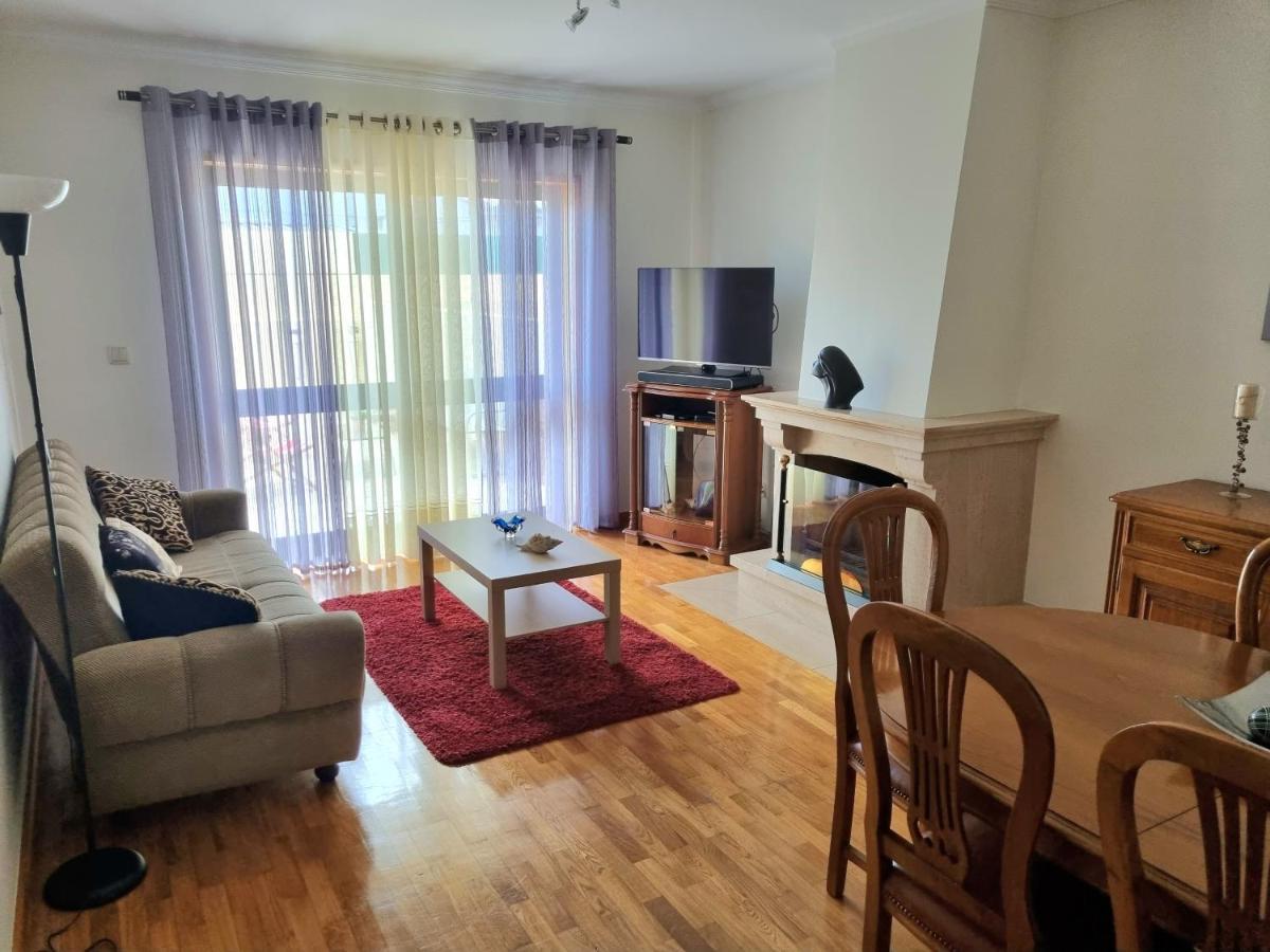 Beech-House Apartment บีลาโนวาเดกายา ภายนอก รูปภาพ